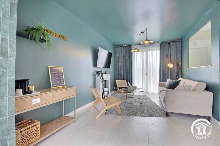 Gîte pour 2 personnes, avec jardin et terrasse