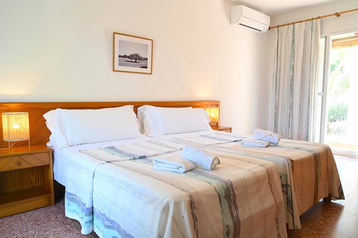 Ferienhaus für 5 Personen, mit Terrasse und Garten auf Formentera - 4