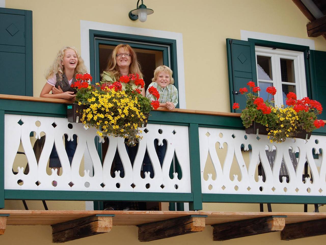 Ganze Ferienwohnung, Ferienwohnungen "Veronikas Kräuterhof" - Ferienwohnung "Ringelblume" Balkon in Fischbach, Steirerland