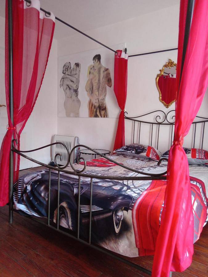 Location de vacances pour 2 personnes, avec balcon et jardin, adapté aux familles à Bransat - 4