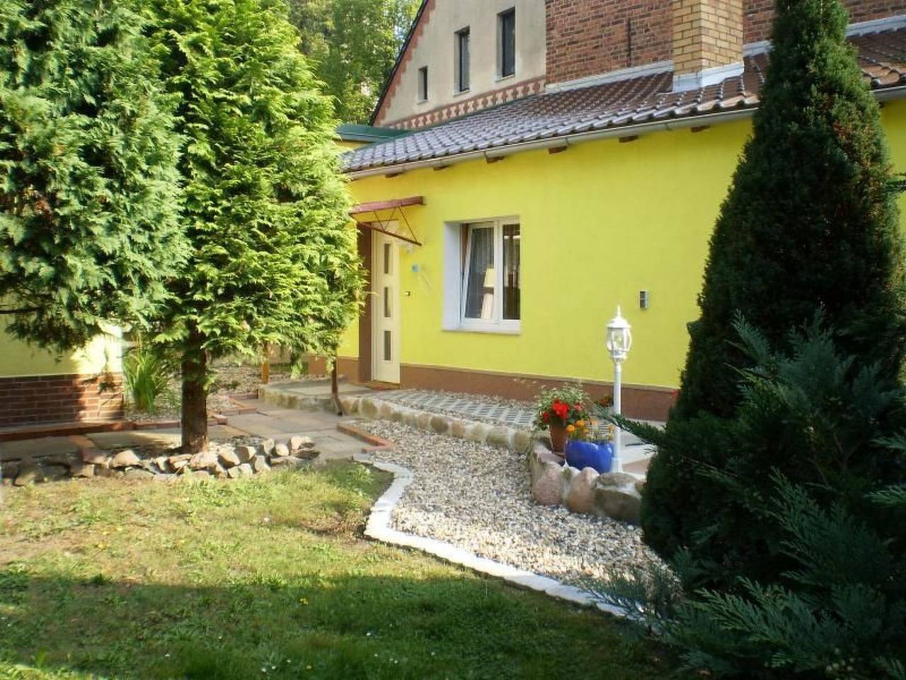 Apartamento entero, Gemütliche Wohnung mit Terrasse in Rietz-Neuendorf, Región de Oder - Spree