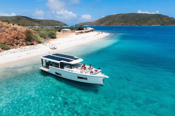 Péniche pour 12 personnes en Provence-Alpes-Côte d'Azur