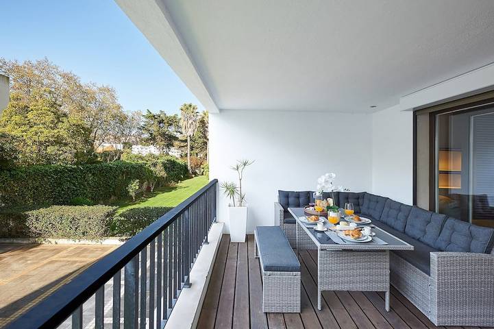 Vakantieappartement voor 6 personen, with balkon and zwembad as well as tuin - 1