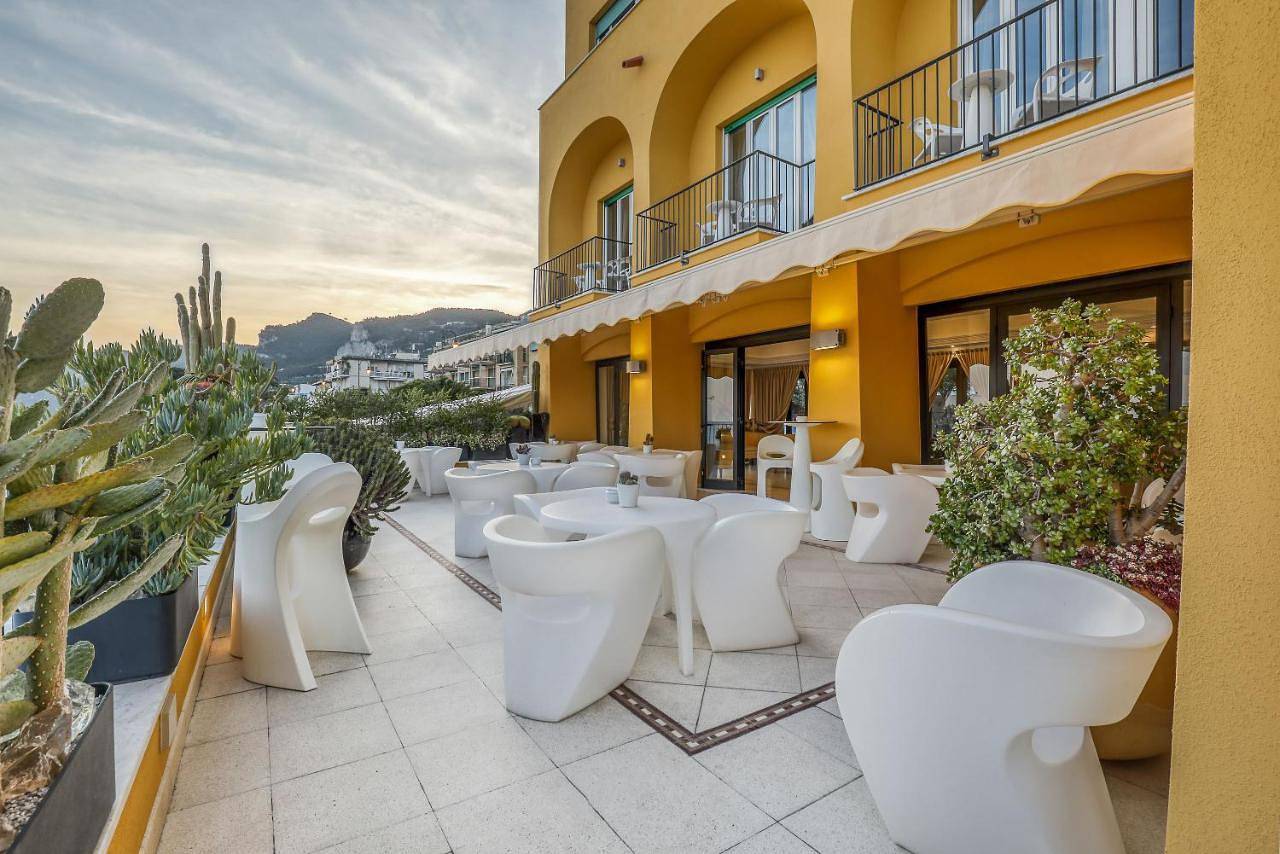 Hotel Albatros Varigotti in Selva (Savone), Commune de Finale Ligure