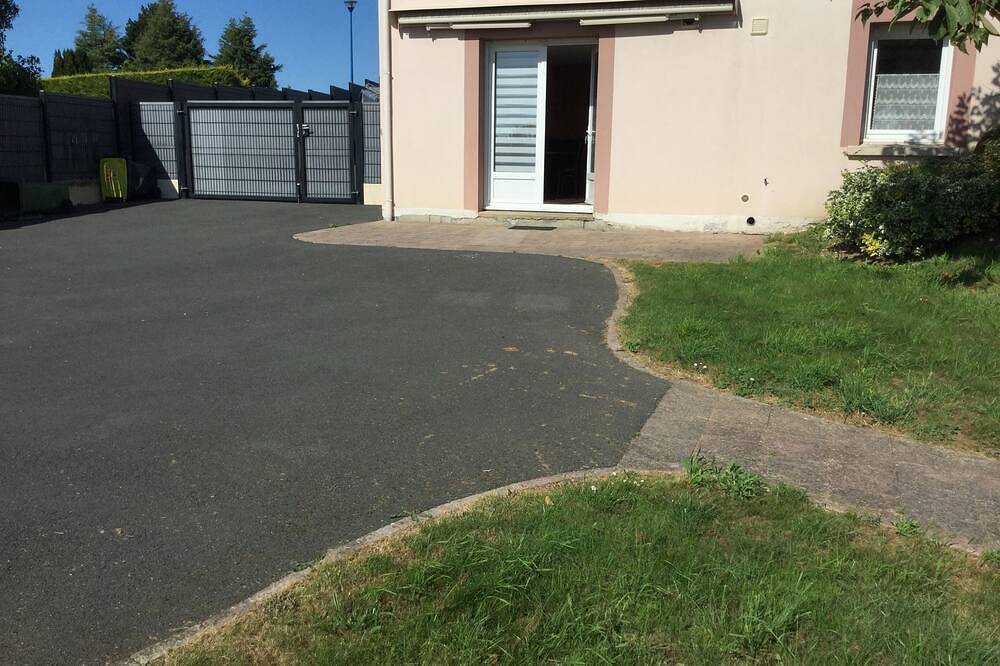 Haut de Binic T2 Rez-de-jardin in Binic, Côte de Goëlo