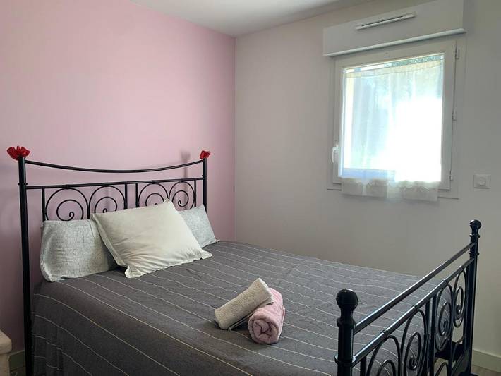 Location de vacances pour 2 personnes, avec Terrasse ainsi que Jardin et Vue à Grainville-la-Teinturière - 4