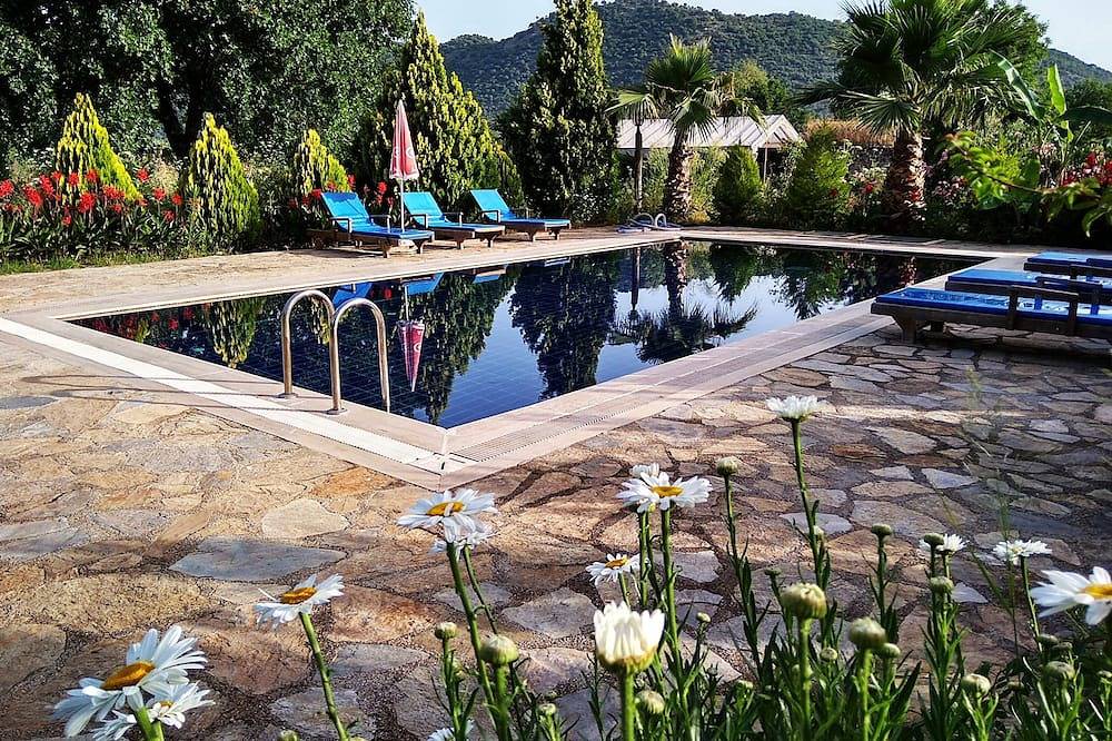 _Kayakoy maison pierreuse_excellent emplacement grande piscine privée in Kayaköy, Égée turque
