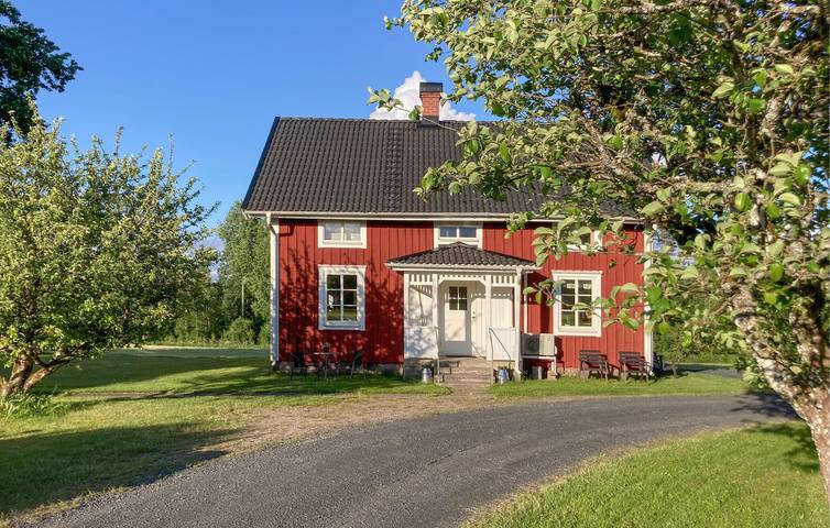 Bauernhof für 5 Personen, mit Terrasse und Garten in Schweden