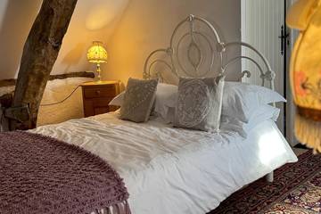 Maison De Vacances pour 10 Personnes dans Caylus, Quercy, Photo 1