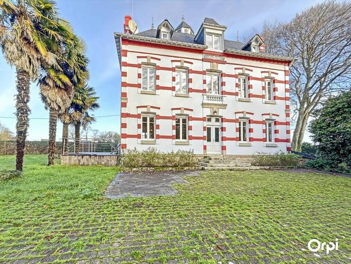 Location de vacances pour 14 personnes, avec terrasse et jardin à Quéven - 3