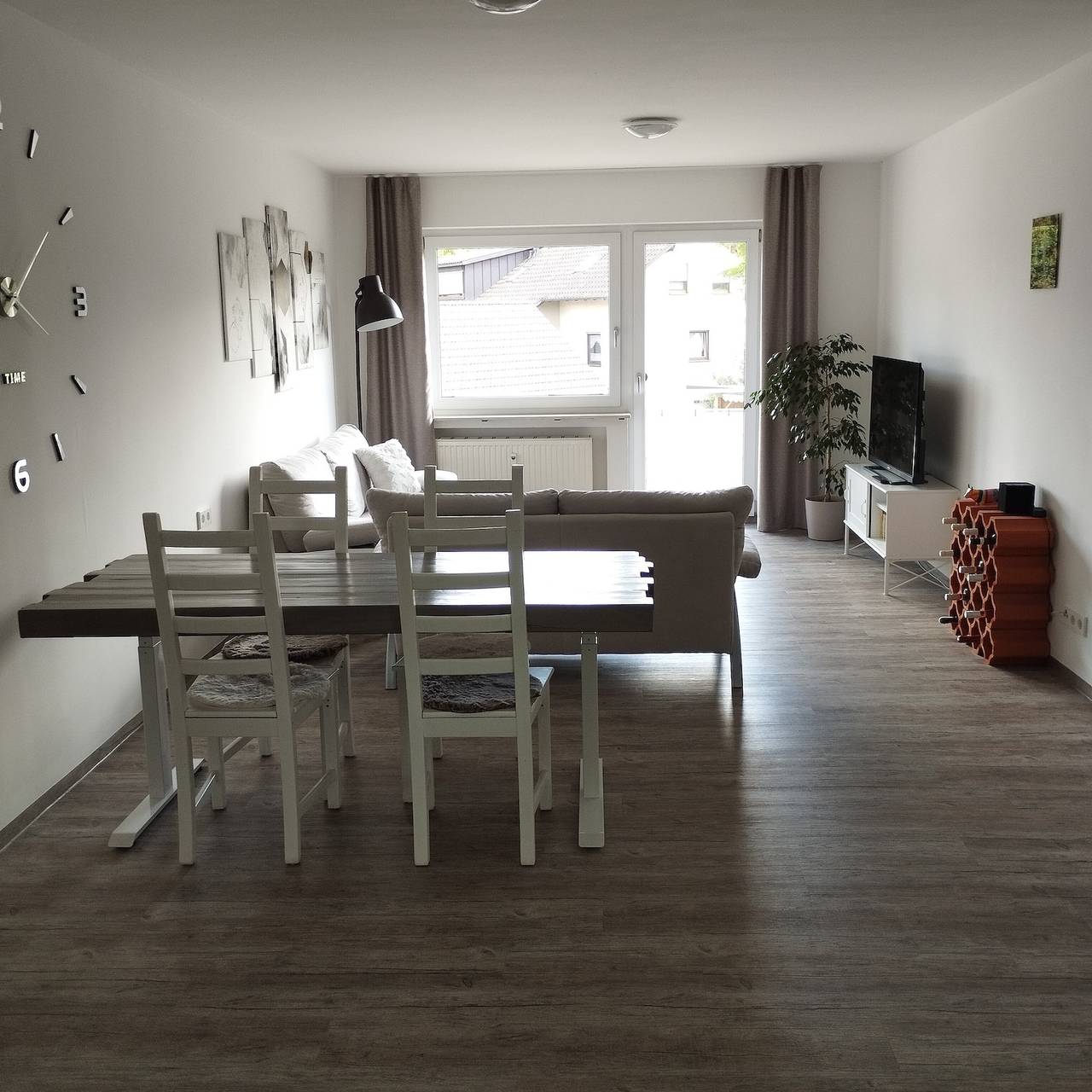 Ganze Wohnung, Ferienwohnung 'Zur Dicken Berta' mit Balkon und Wi-Fi in Wolfegg, Region Bodensee-Oberschwaben