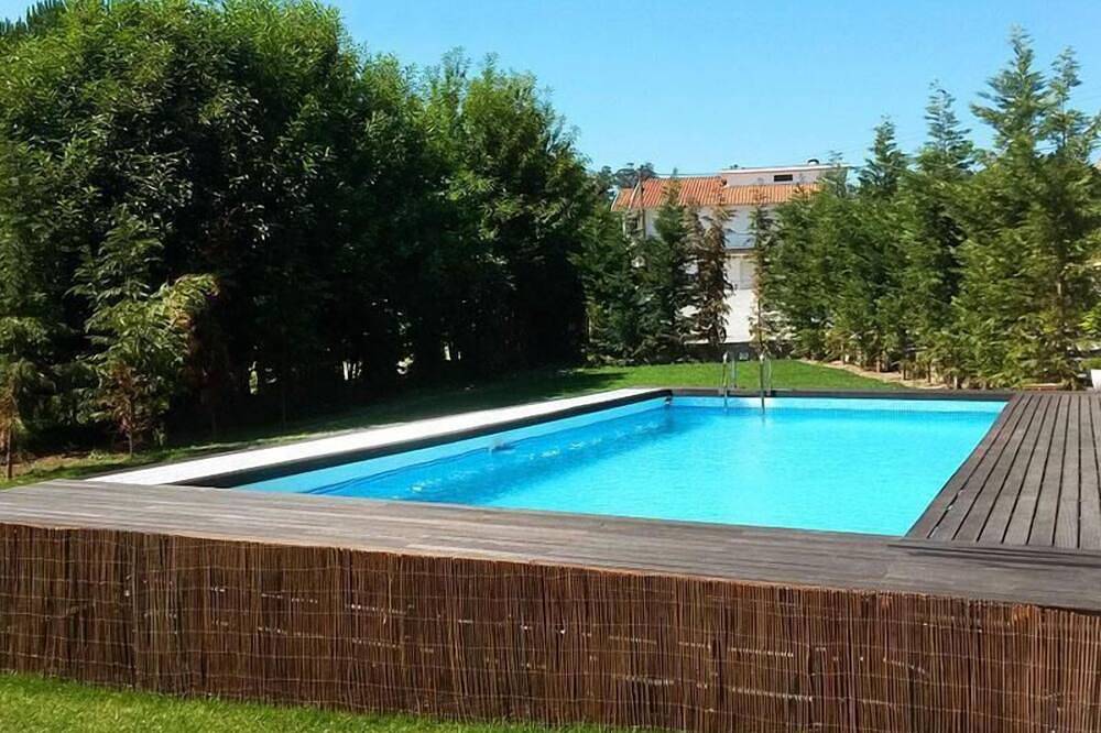 Apartamento entero, Glamour Open Space-Estudio-Baño en la habitacion in Monte Córdova, Distrito de Porto