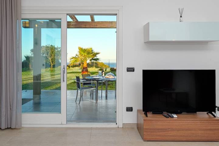 Ferienwohnung für 4 Personen, mit Balkon und Garten in Golfo Aranci