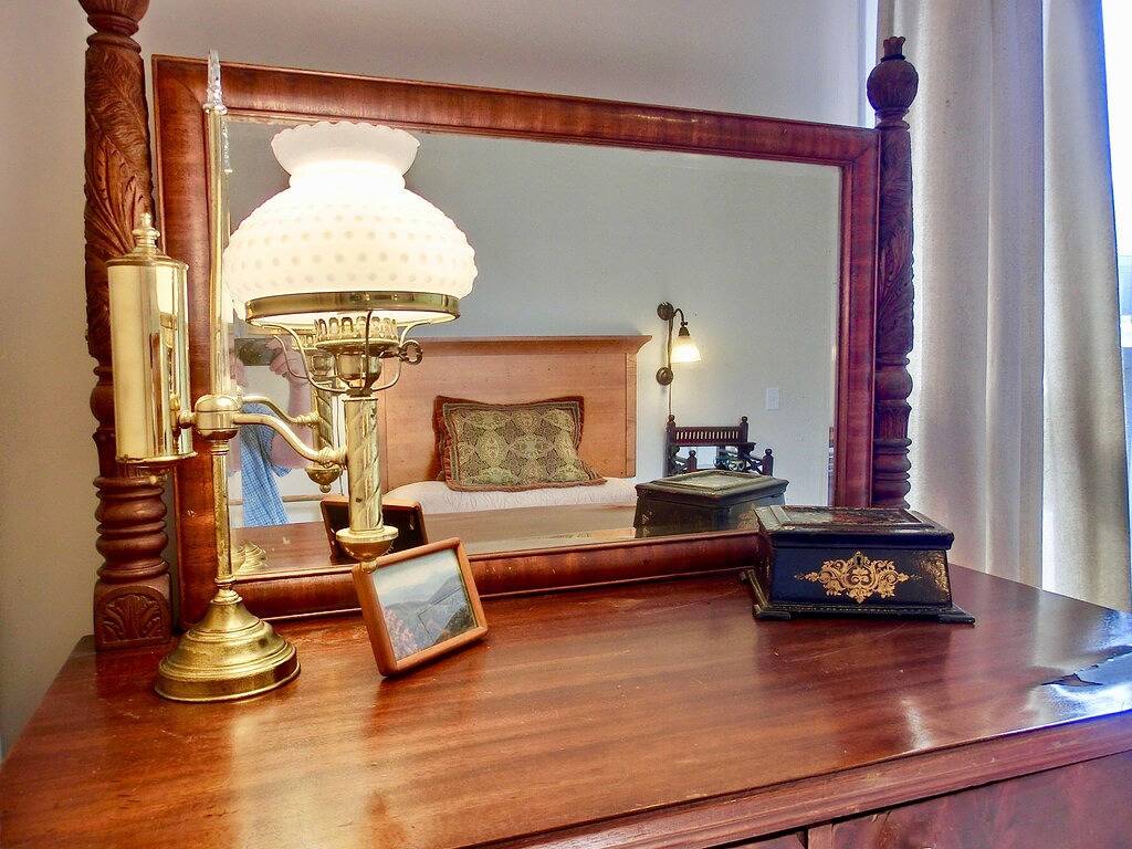 Geliebt und gepflegt! Neu renovierter moderner Bungalow! in Brevard, Transylvania County