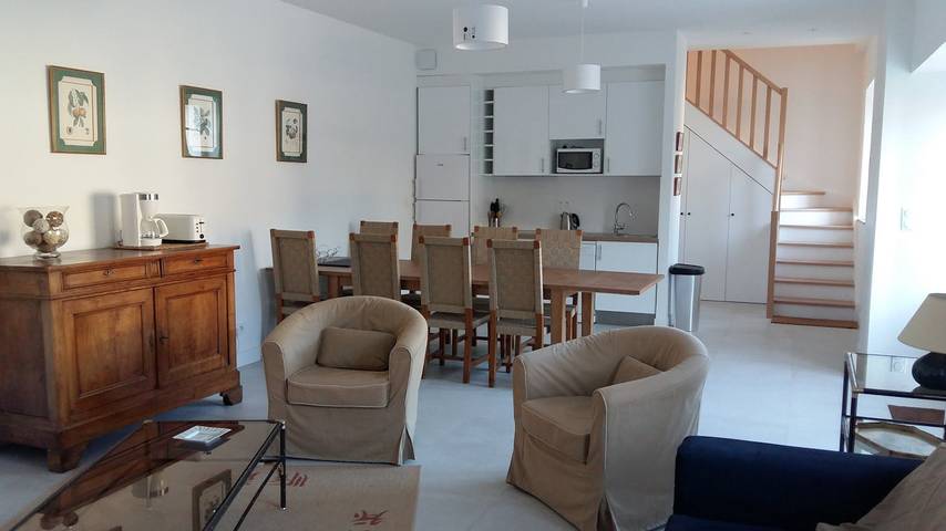 Gîte pour 11 personnes, avec terrasse et jardin dans Yvelines - 4