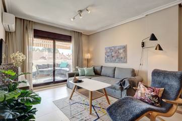 Apartment for 4 People in Nueva Andalucía, Marbella, Photo 4
