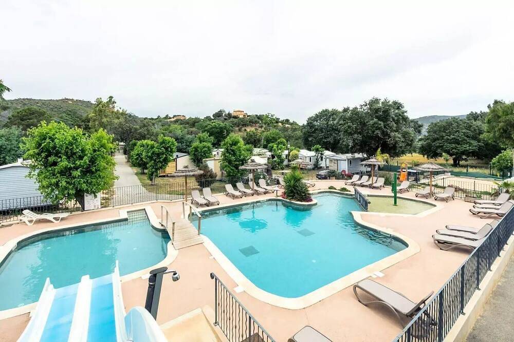 Campsite Lou Cabasson *** - Mobile home The Grand Jardin - covered terrace 4 people in Bormes-les-Mimosas, Toulon region