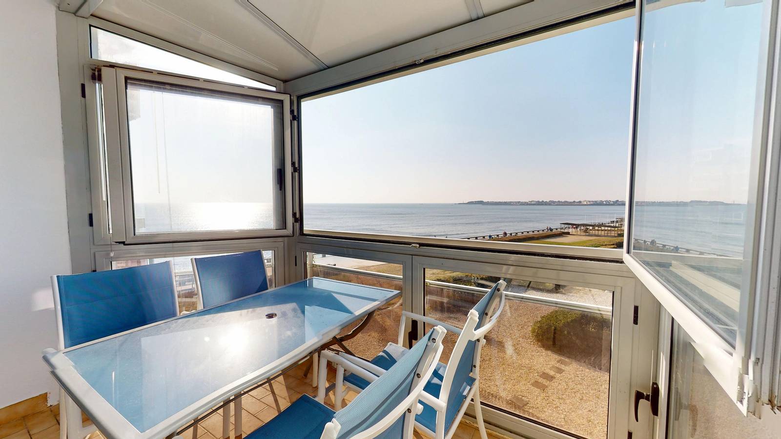 Appartement entier, Pause Atlantique - Vue Mer à 100m Plage in Saint-Gilles-Croix-de-Vie, Vallée de la Loire