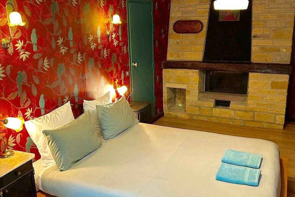 Bed and breakfast in Castelfranc, ideal for a cycling stopover in the Lot valley in Castelfranc, Lot