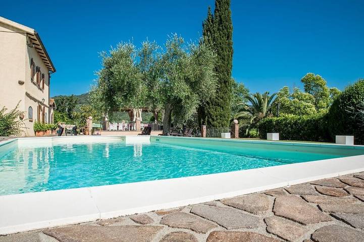 Villa für 12 Personen, mit Garten und Whirlpool in Castiglione della Pescaia - 4