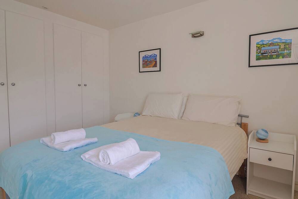 Cliff View, family friendly in Seaton, Devon in Seaton, Devon