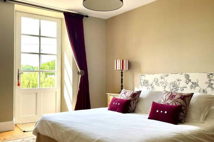 Location de vacances pour 8 personnes, avec piscine et jardin à Saint-Quentin-de-Caplong - 4