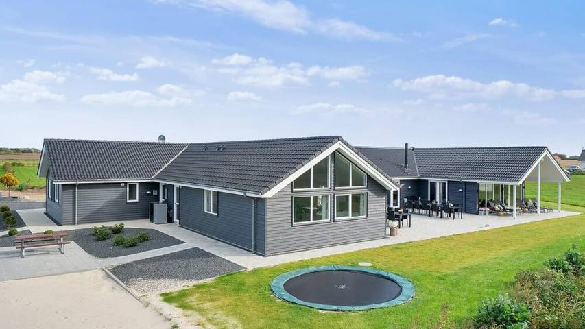 Ferienhaus für 30 Personen, mit Terrasse und Sauna sowie Garten, mit Haustier in Hostrup Strand - 3