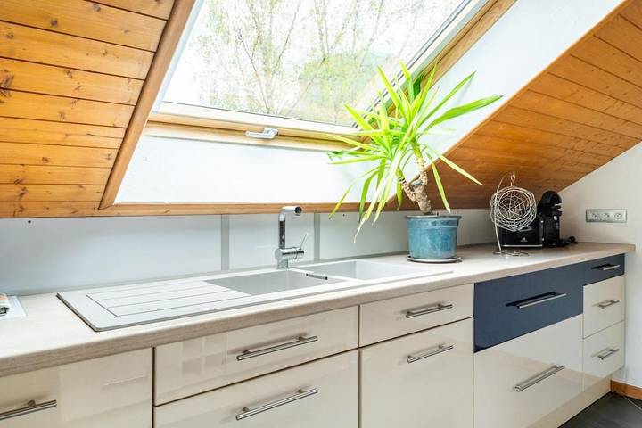 Gîte pour 6 personnes, avec Balcon et Jacuzzi ainsi que Jardin et Vue à Magland - 3