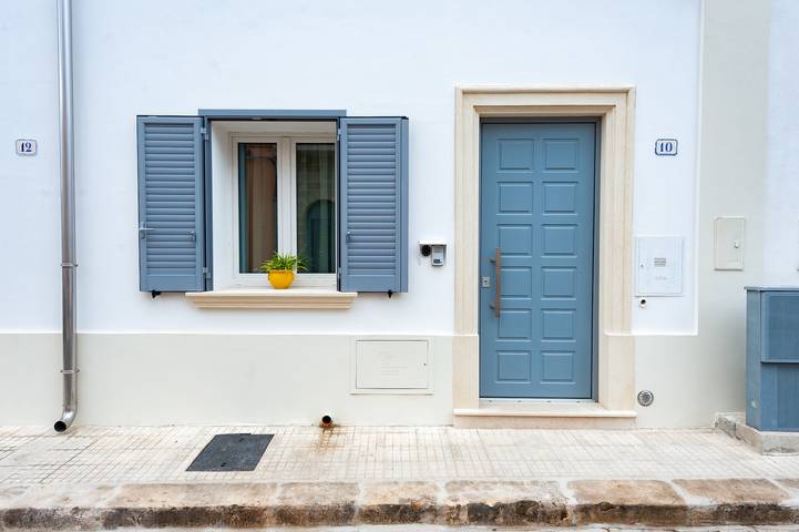 Entire apartment, Holiday Apartment "The Secret Door 10" with Private Terrace & Wi-Fi in Cellino San Marco, Salento