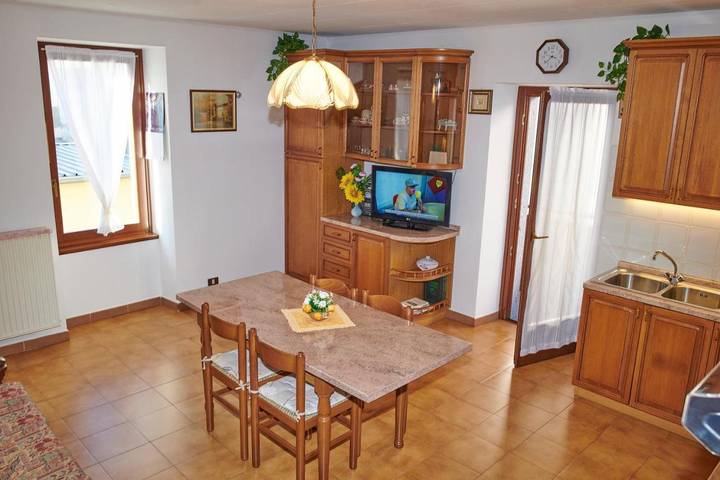 Location de vacances pour 5 personnes, avec balcon et vue à Daone - 2