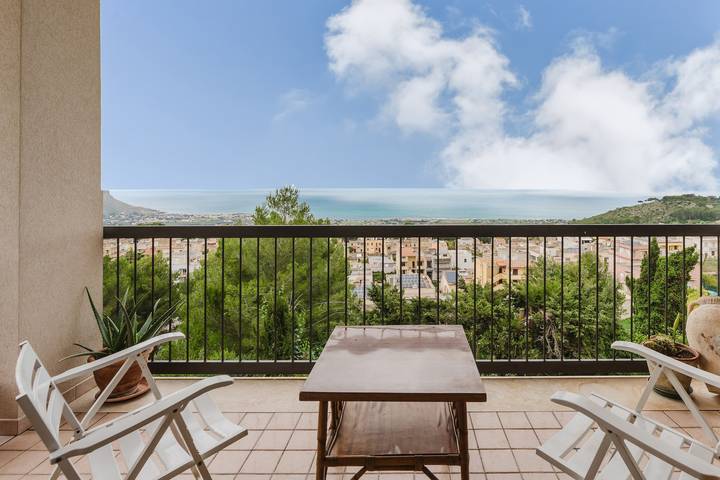Ferienhaus für 8 Personen, mit Balkon