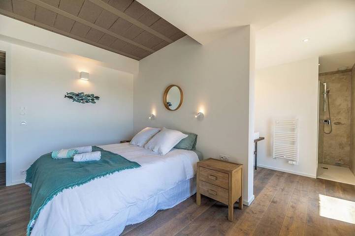 Villa pour 12 personnes, avec sauna ainsi que balcon et jardin dans Fautea - 4