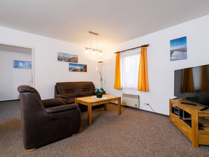 Ferienwohnung für 3 Personen, mit Garten in Trassenheide - 2