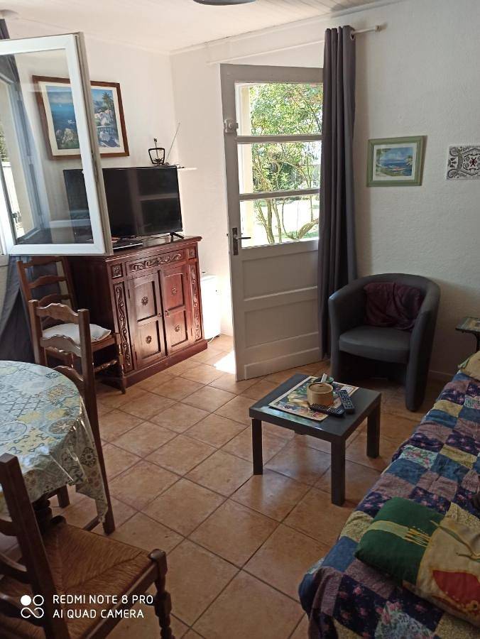 Gîte pour 5 personnes, avec vue et jardin dans Golf de Saint Cyprien - 4