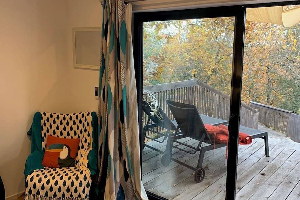 Chalet perché Libellule (+12ans accompagné d'un adulte ou 2 adultes) in Saint-Remèze, Privas (arrondissement)