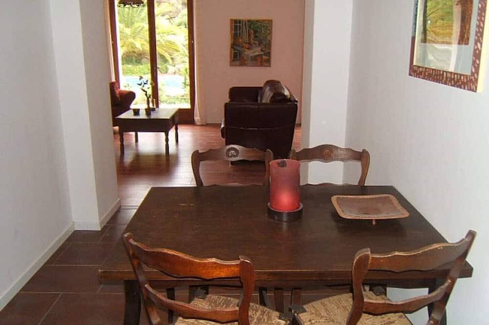Appartement entier, Large apart, mountain,Mediterranean, no 4 in Sorède, Région de Céret