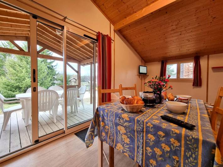 Chalet nature, animaux Ok - 4 pers. in Usson-en-Forez, Montbrison
