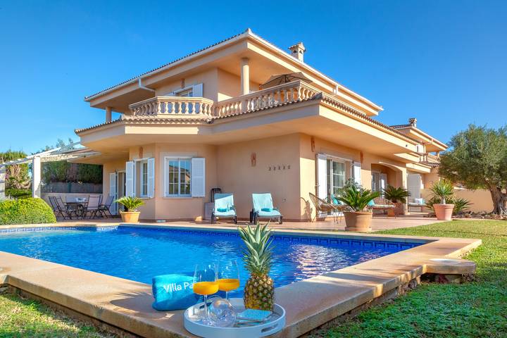 Filter.allergy_free.vacation_home für 8 Personen, mit Balkon und Terrasse sowie Garten auf Mallorca