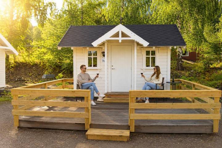 Appart’hôtel pour 4 personnes, avec Balcon ainsi que Terrasse et Vue sur le lac