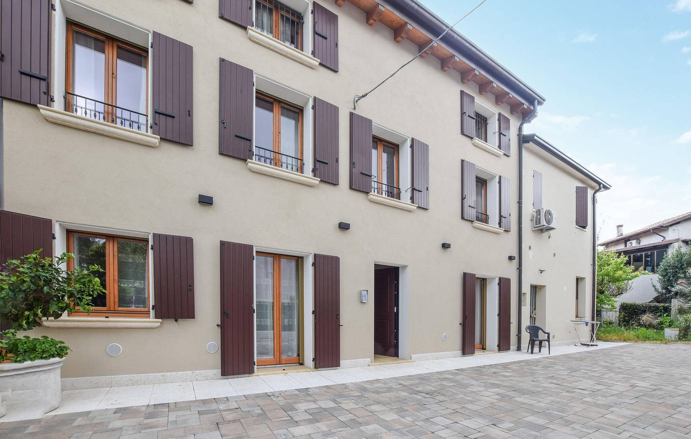 Hel ferielejlighed, Ferielejlighed for 4 personer in Peschiera del Garda, Garda-Fjellene
