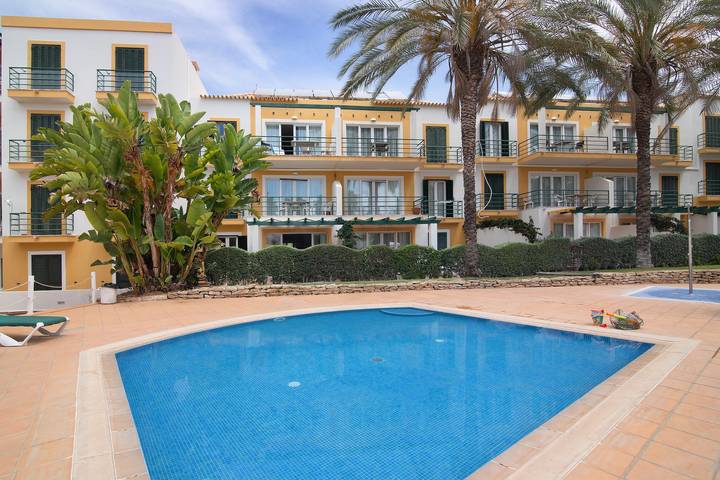 Entire apartment, Apartment 'Tavirasol' with Shared Pool, Wi-Fi and Air Conditioning in Tavira (Santa Maria), Tavira (Santa Maria e Santiago)