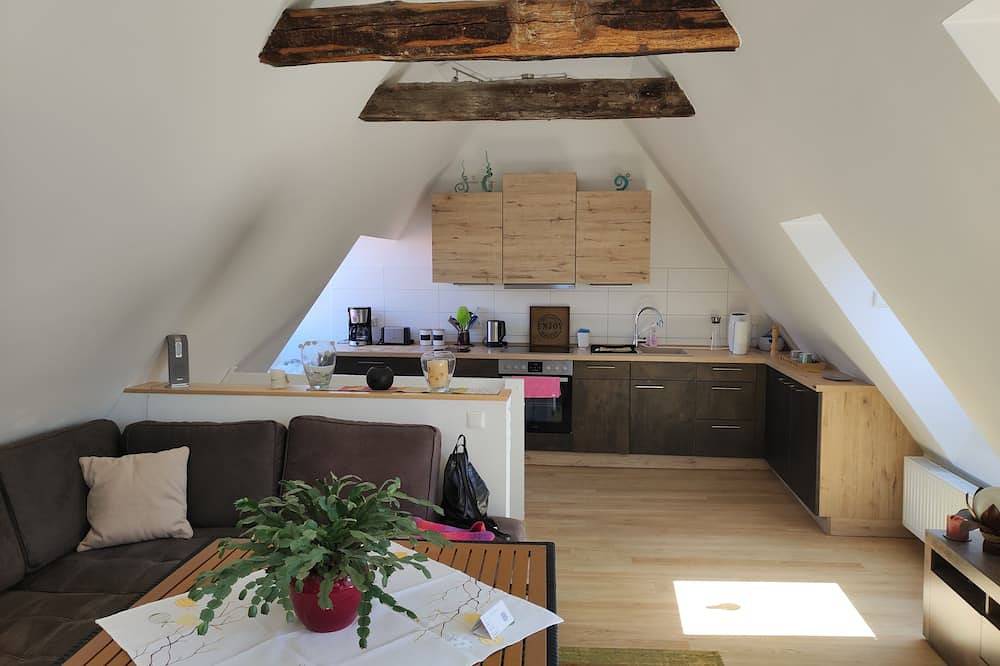 Geheel appartement, Great 2 floor apartment in Wismar, Nordwestmecklenburg (Wismar en omgeving)