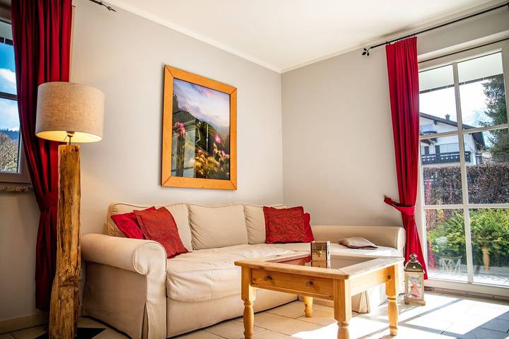 Ferienwohnung für 4 Personen, mit Terrasse und Garten