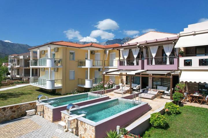 Vakantiewoning voor 8 personen, with uitzicht and balkon as well as tuin op Thassos