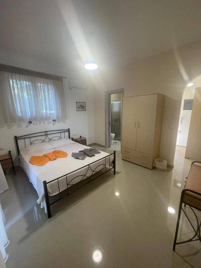 Agriturismo per 3 persone, con panorama e giardino nonché terrazza a Zante