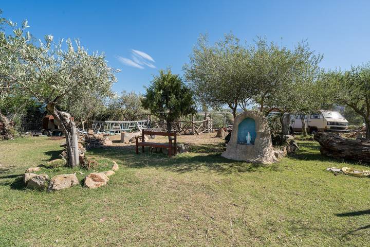 Ferienhaus "Sa Burrida" mit Garten, überdachter Terrasse und Kamin in Posada, Nuoro Provinz