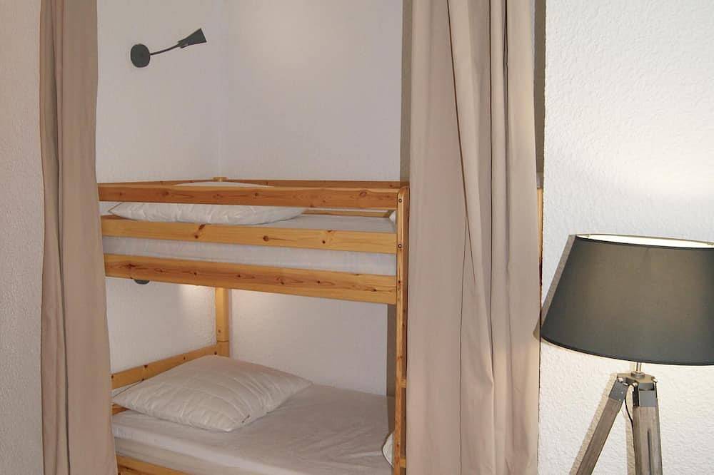 Ganze Wohnung, Wohnung *** In Neuem St Lary Dorf Renoviert in Saint-Lary-Soulan, Nationalpark Pyrenäen