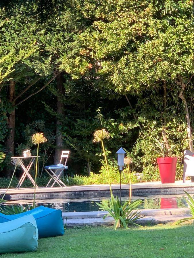 Location de vacances pour 2 personnes, avec sauna et jardin ainsi que piscine et terrasse à Eyguières - 4