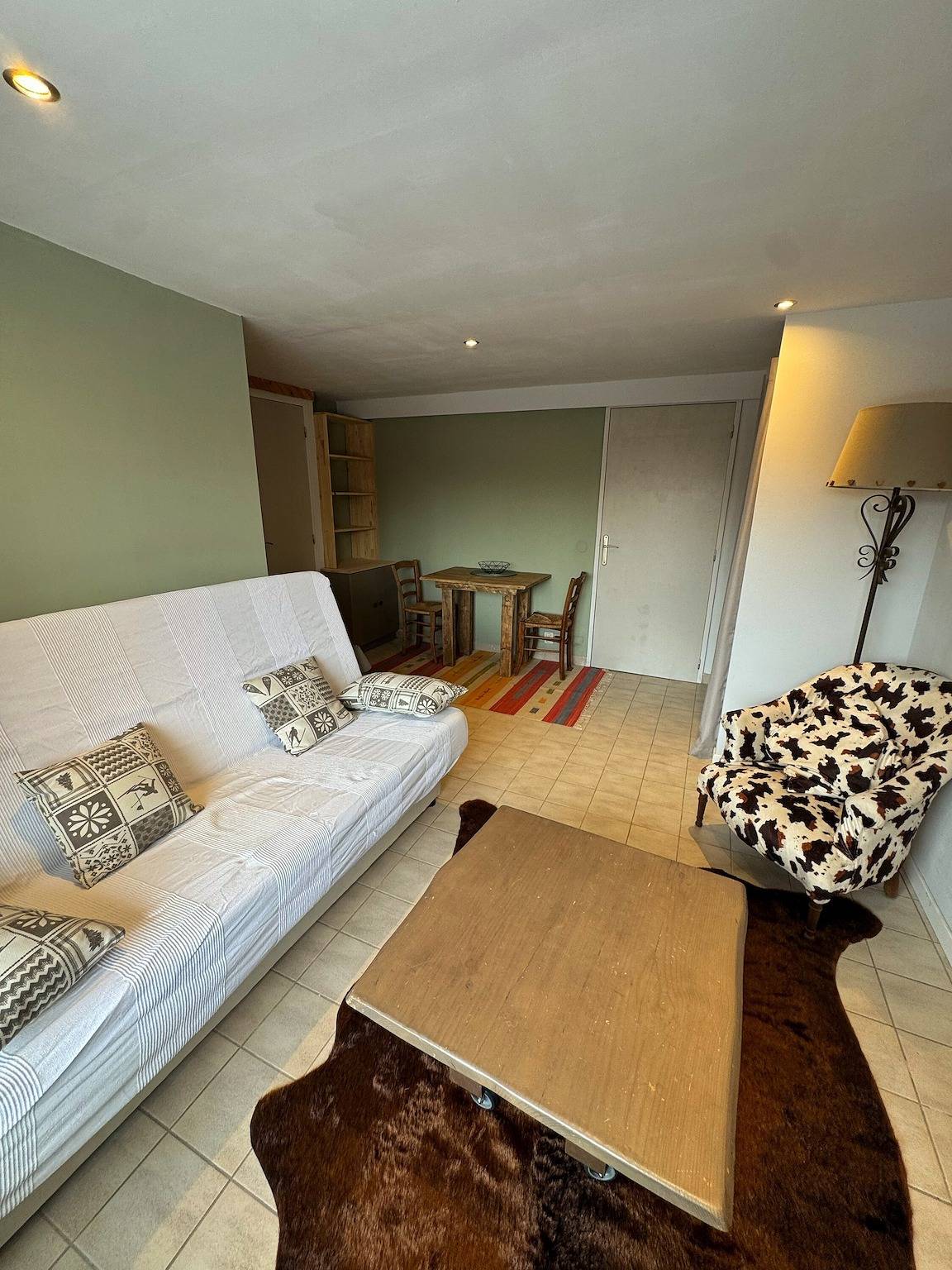 Estudio entero, Estudio 'Prey Sabeyran' con vistas a la montaña, terraza y jardín compartidos in Puy-Saint-Vincent, Parque Nacional de los Ecrins