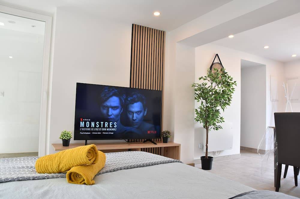 Apartamento entero, Refuge du Château - Contemporary ground floor + exterior in Manom, Mosela (departamento)